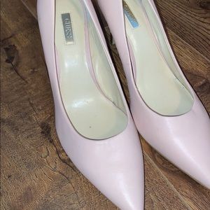 Baby pink Guess heel
